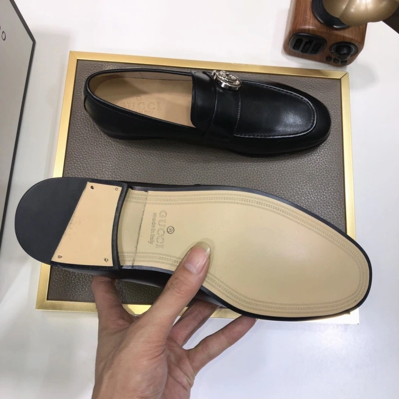 Fashionable Gxccx Leather Shoes 162882