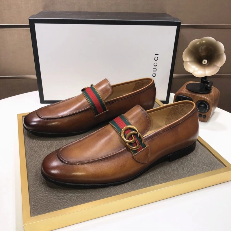 Stylish Gxccx Leather Shoes 162880