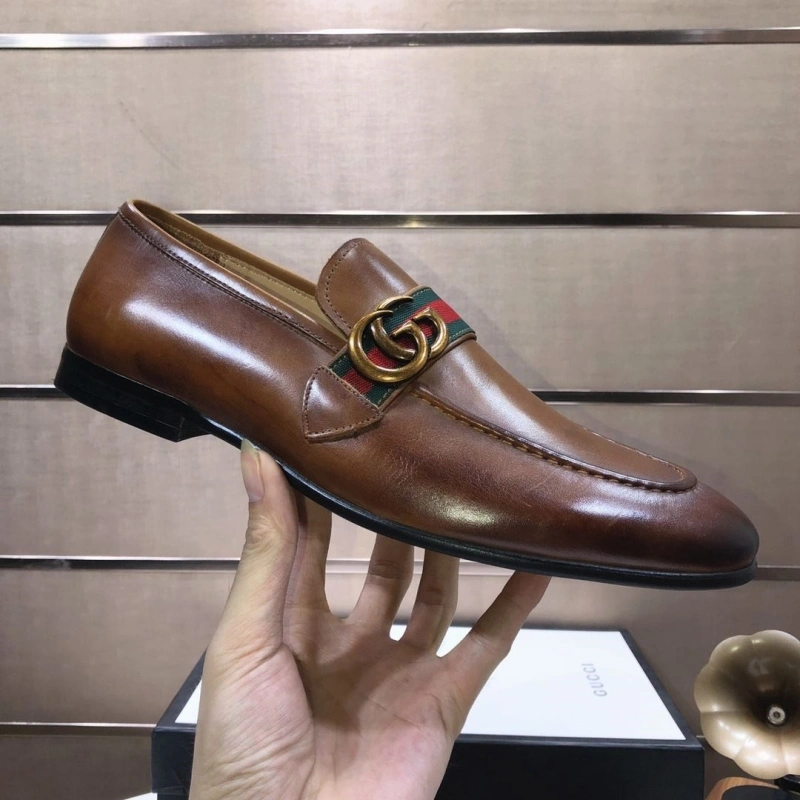 Stylish Gxccx Leather Shoes 162880