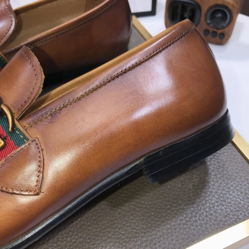 Stylish Gxccx Leather Shoes 162880