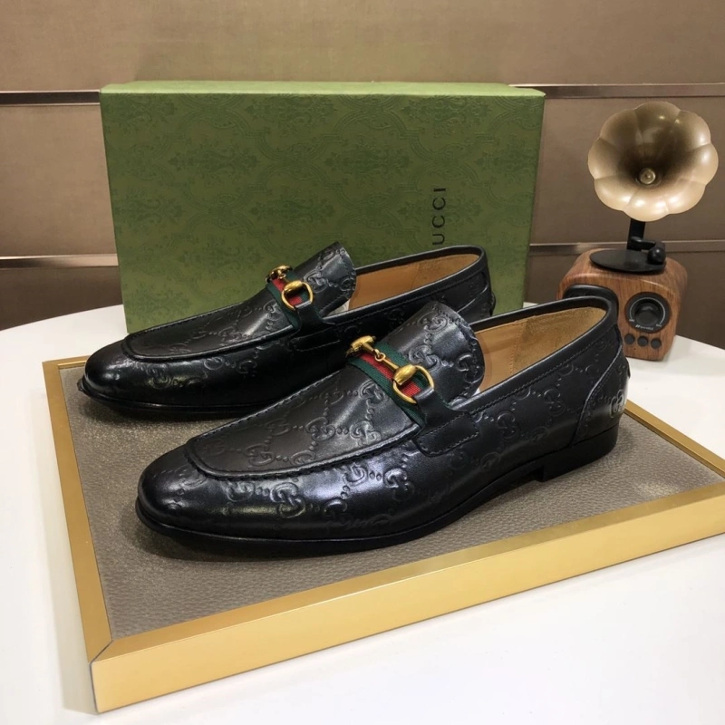 Sleek Gxccx Leather Shoes 162878