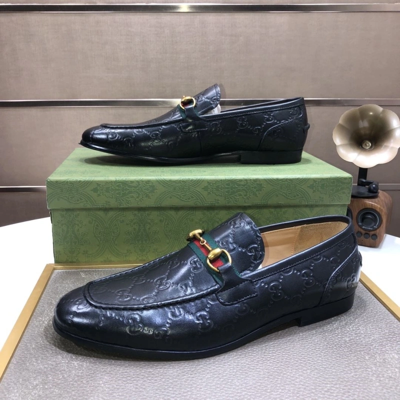 Sleek Gxccx Leather Shoes 162878