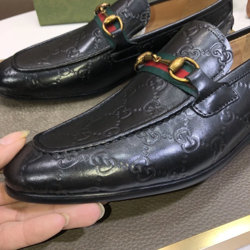 Sleek Gxccx Leather Shoes 162878