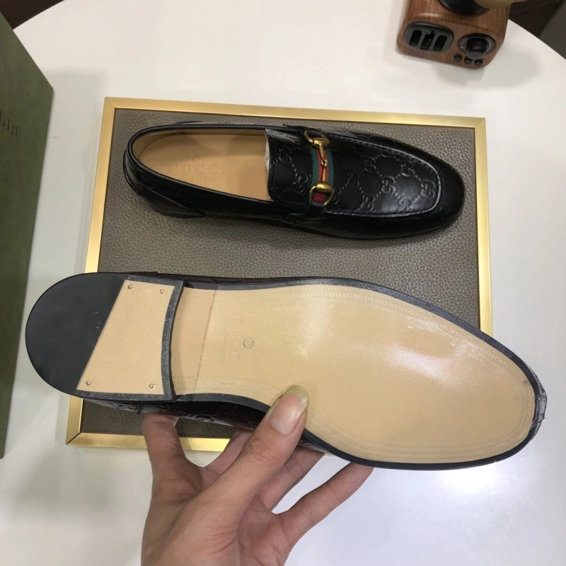 Sleek Gxccx Leather Shoes 162878