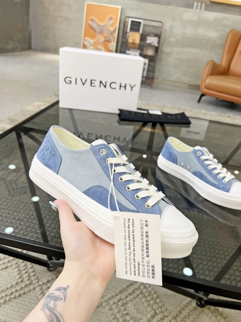 Gxvxnchy Sneakers Efficient 154049