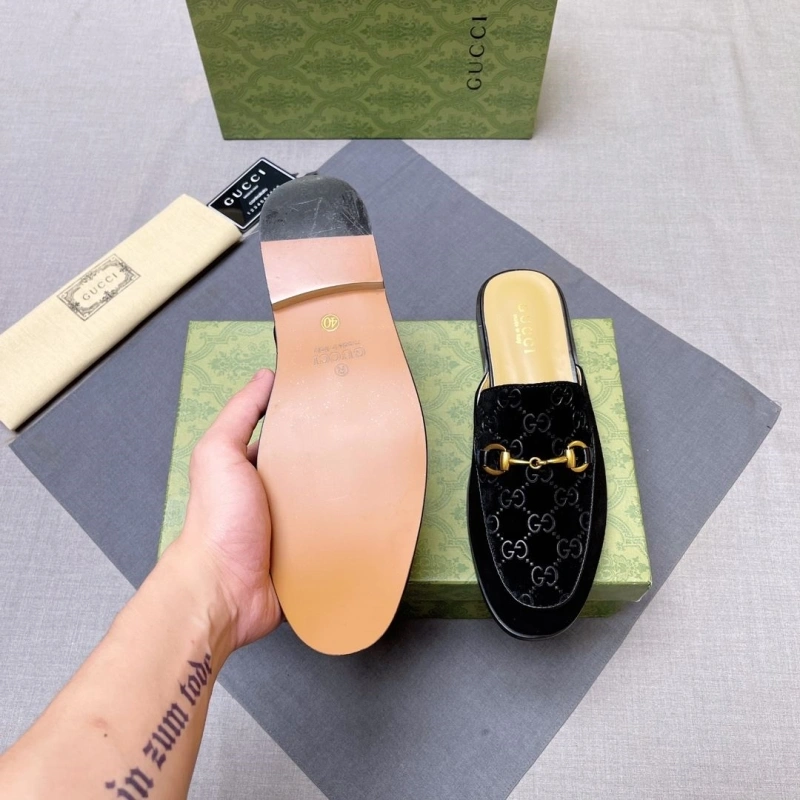 Efficient Gxccx Slippers 164136