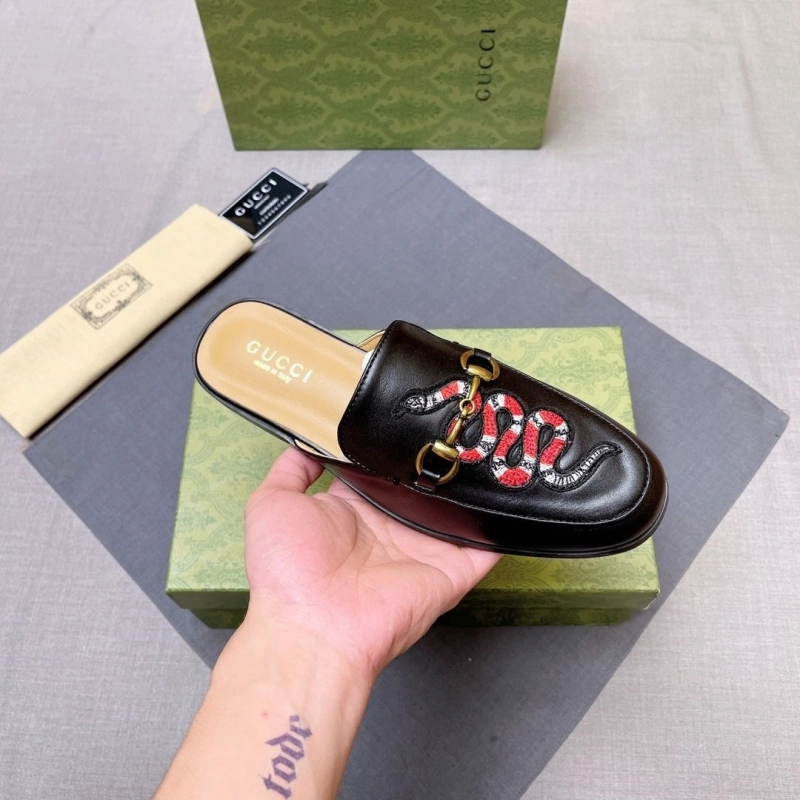 Functional Gxccx Slippers 164105