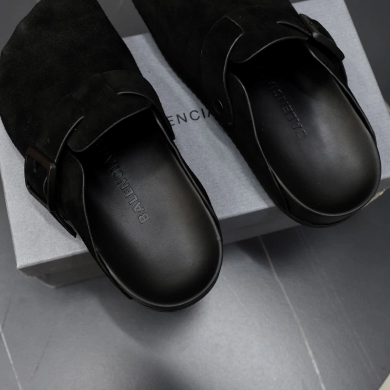 Bxlxnciaga Slippers WellDesigned 110057