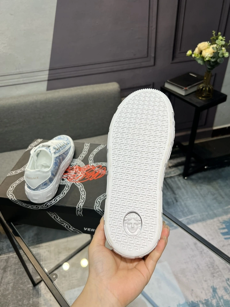 Comfortable Gxvxnchy Sneakers 154053