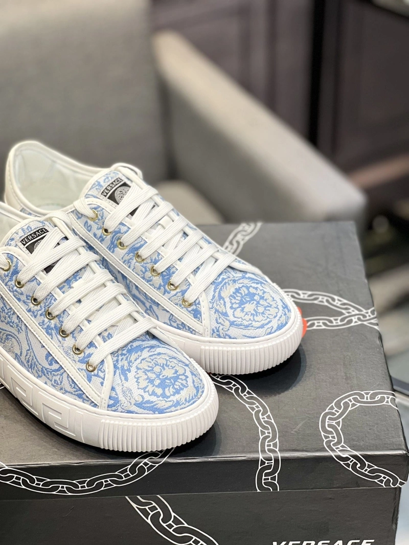 Comfortable Gxvxnchy Sneakers 154053