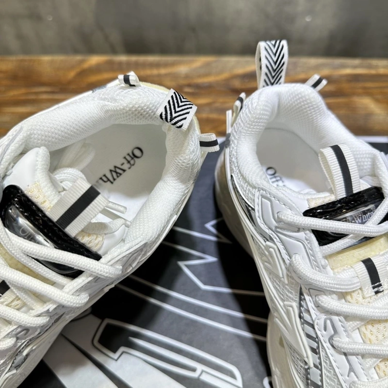 Stylish Off-Whxtx Sneakers 207805