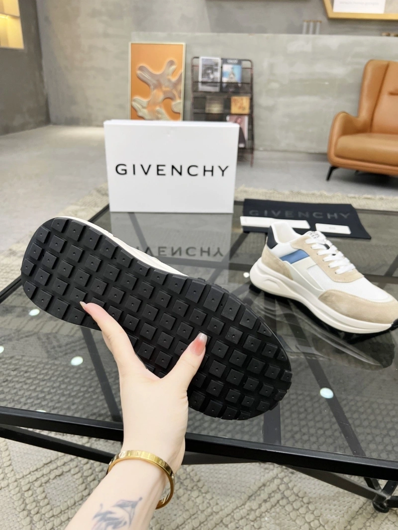 Gxvxnchy Sneakers Practical 154031