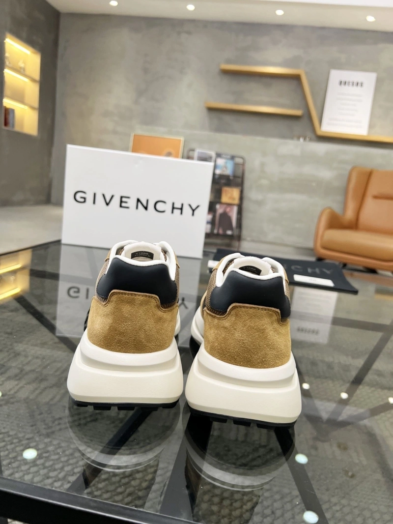 Gxvxnchy Sneakers Affordable 154033