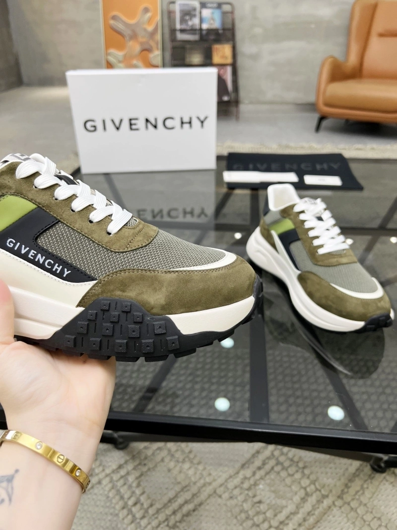 Gxvxnchy Sneakers Minimalist 154026