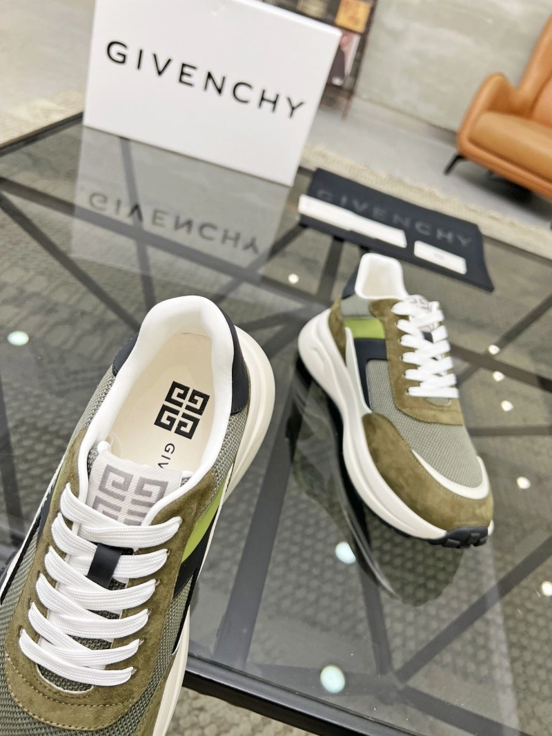 Gxvxnchy Sneakers Minimalist 154026