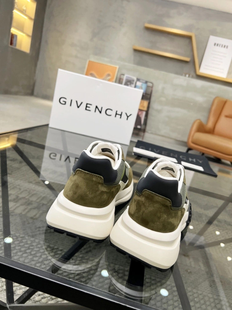 Gxvxnchy Sneakers Minimalist 154026
