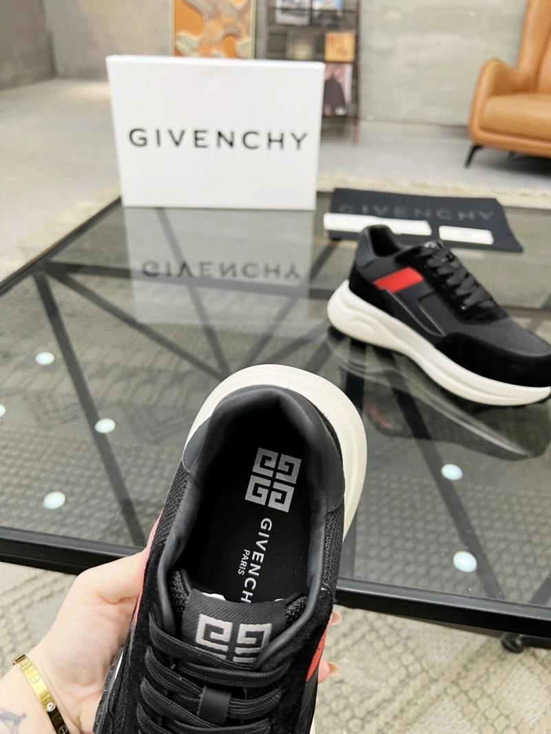Gxvxnchy Sneakers Durable 154046