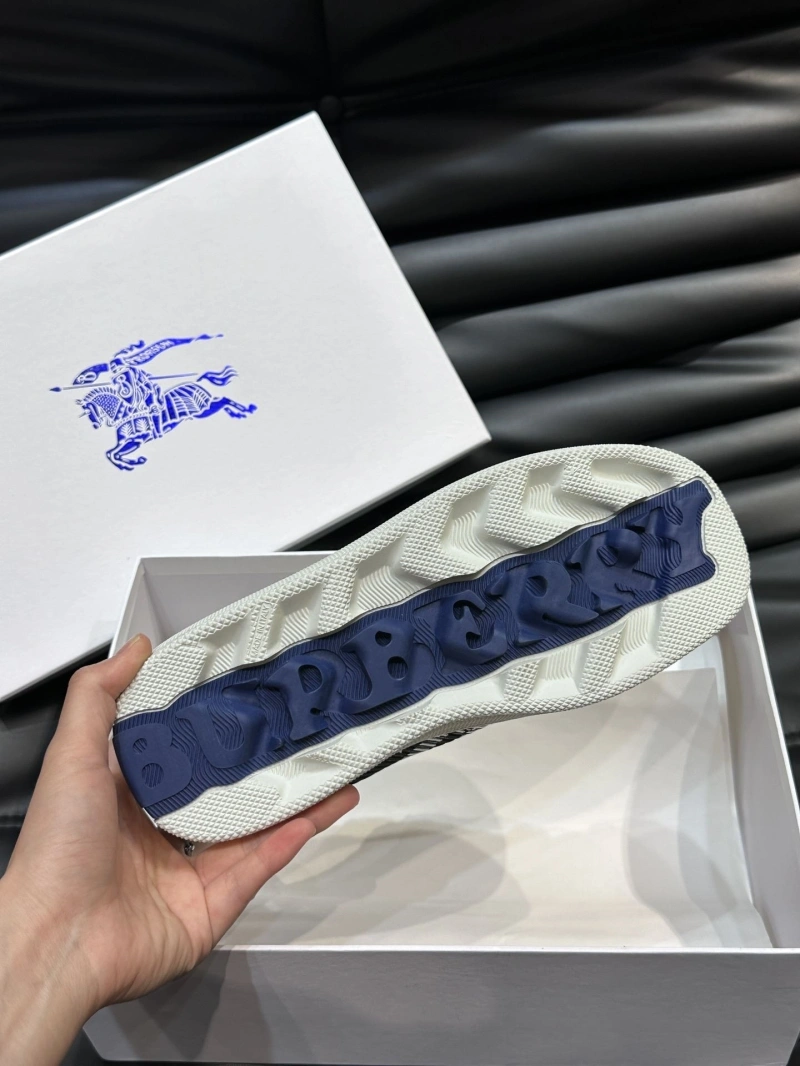 Flexible Bxrbxrry Sneakers 115342