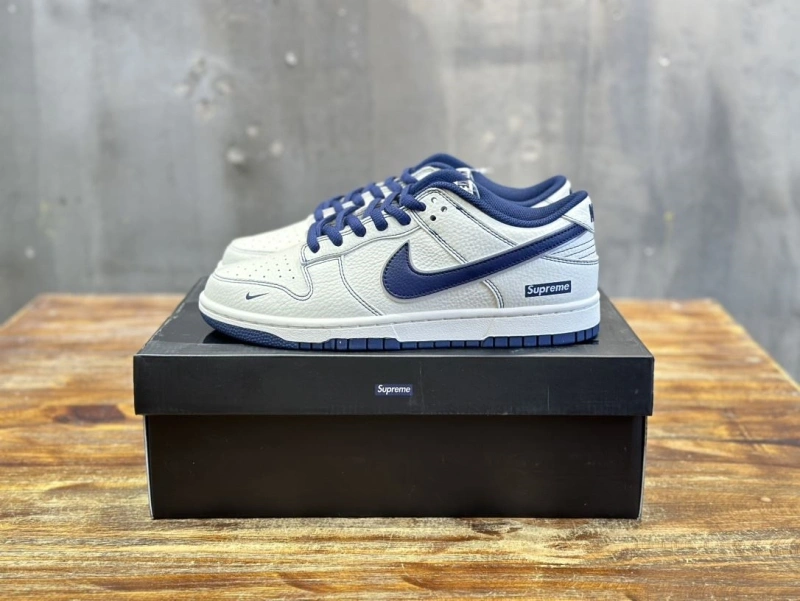 Functional Nxkx Sneakers 199481