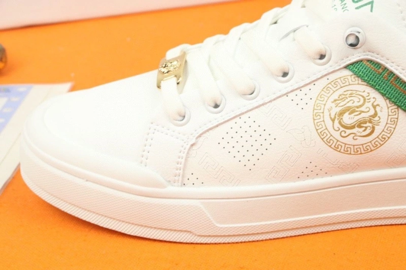 Gxvxnchy Sneakers Bold 154030