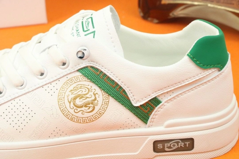 Gxvxnchy Sneakers Bold 154030