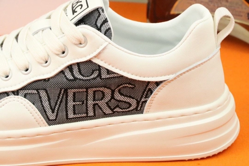 Gxvxnchy Sneakers Efficient 154029