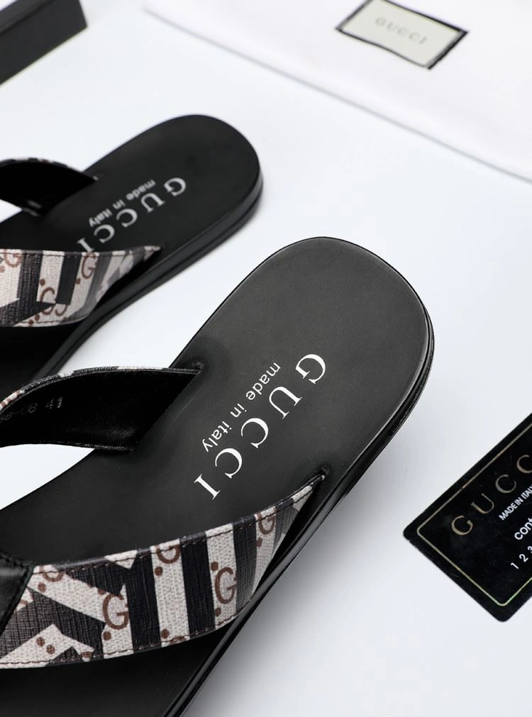 EyeCatching Gxccx Slippers 164067