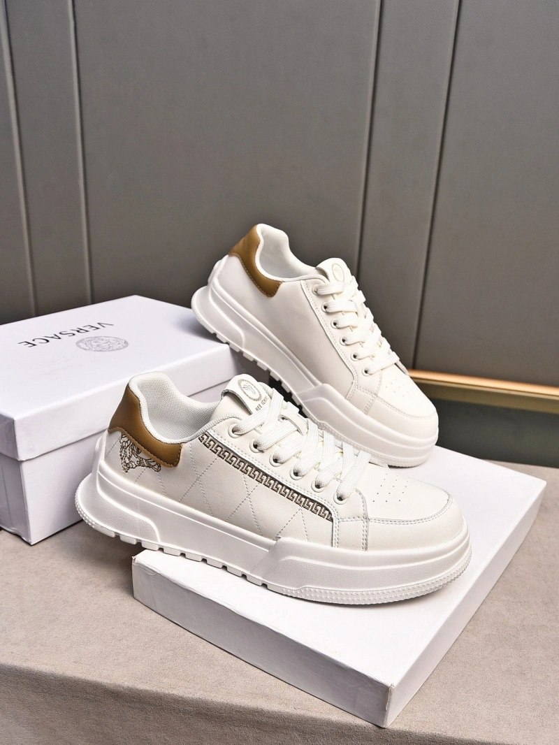 Gxvxnchy Sneakers Unique 154024
