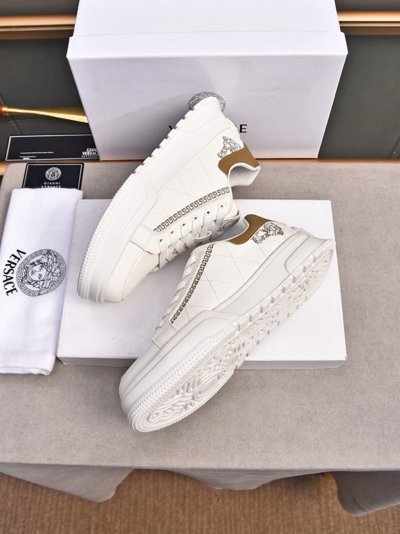 Gxvxnchy Sneakers Unique 154024
