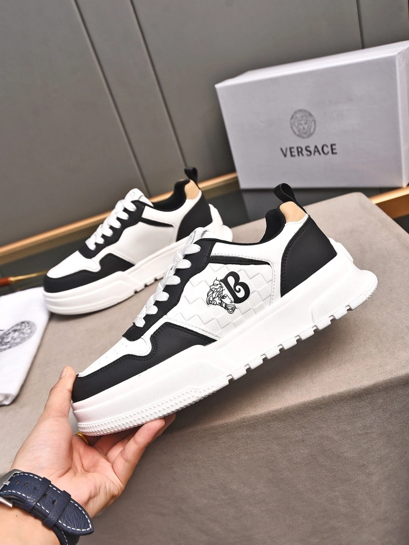 Stylish Gxvxnchy Sneakers 154025