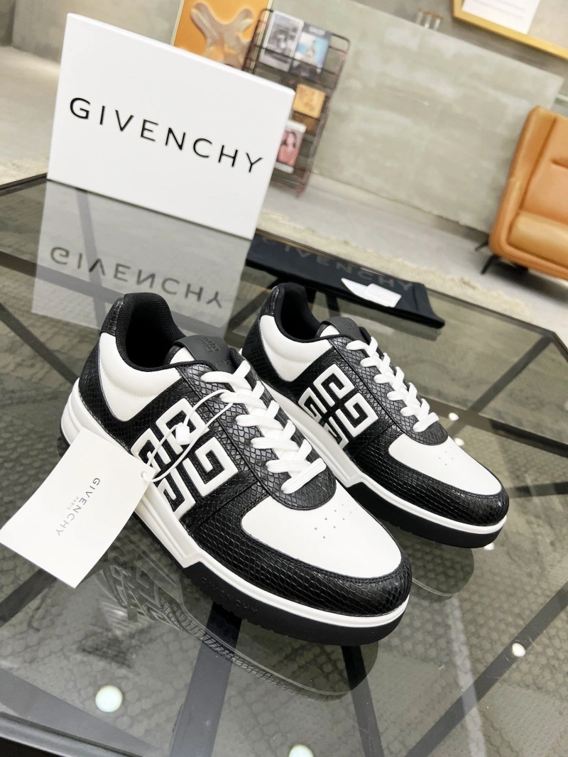Fashionable Gxvxnchy Sneakers 154022