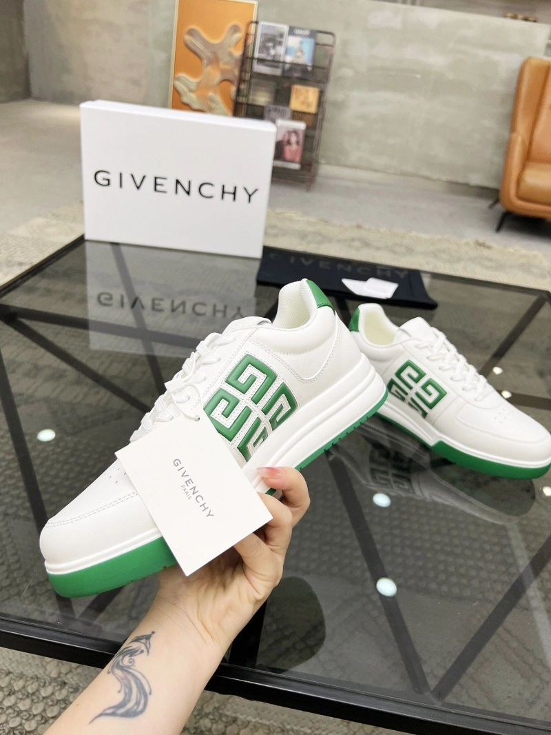 Gxvxnchy Sneakers Bright 154020