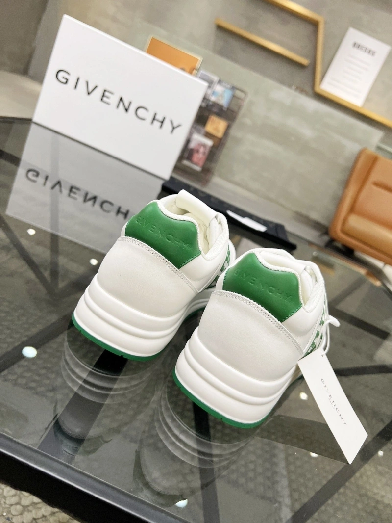 Gxvxnchy Sneakers Bright 154020