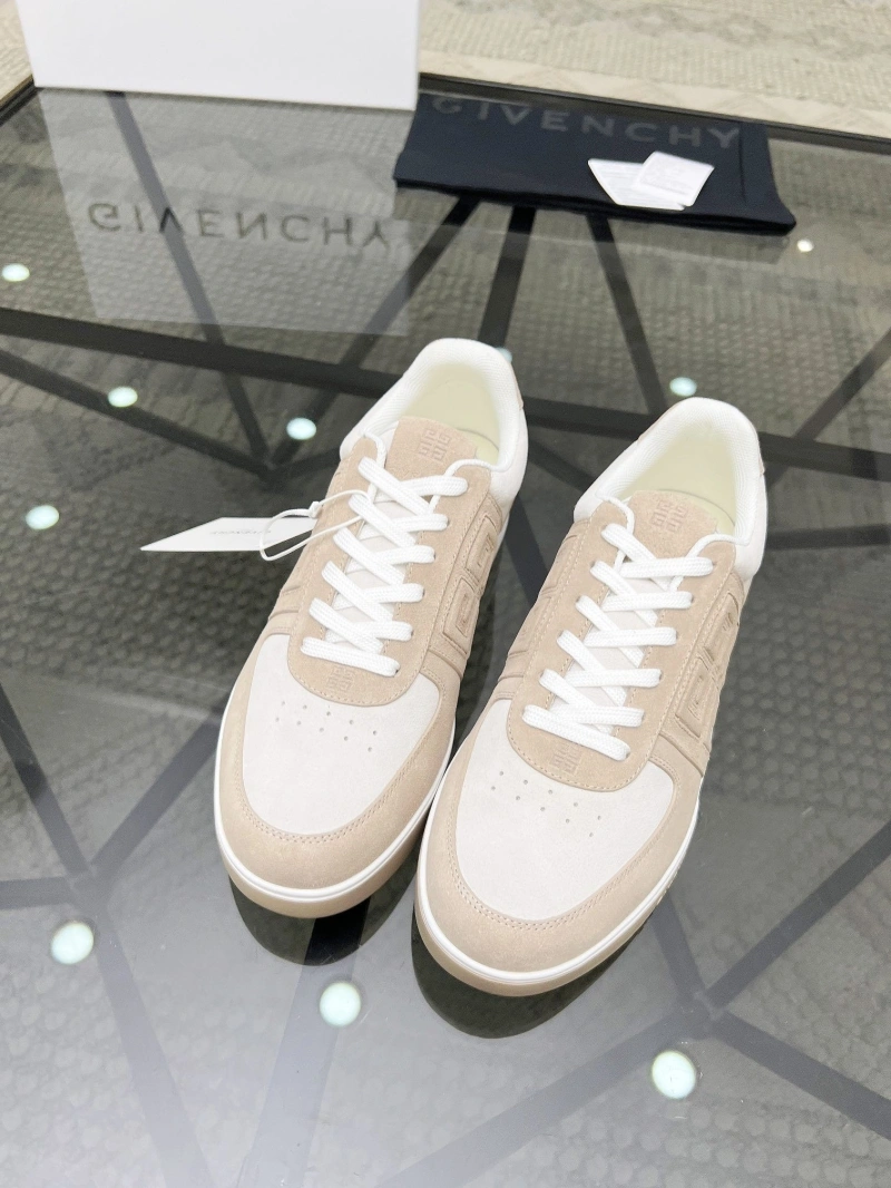 Gxvxnchy Sneakers TopPick 154018