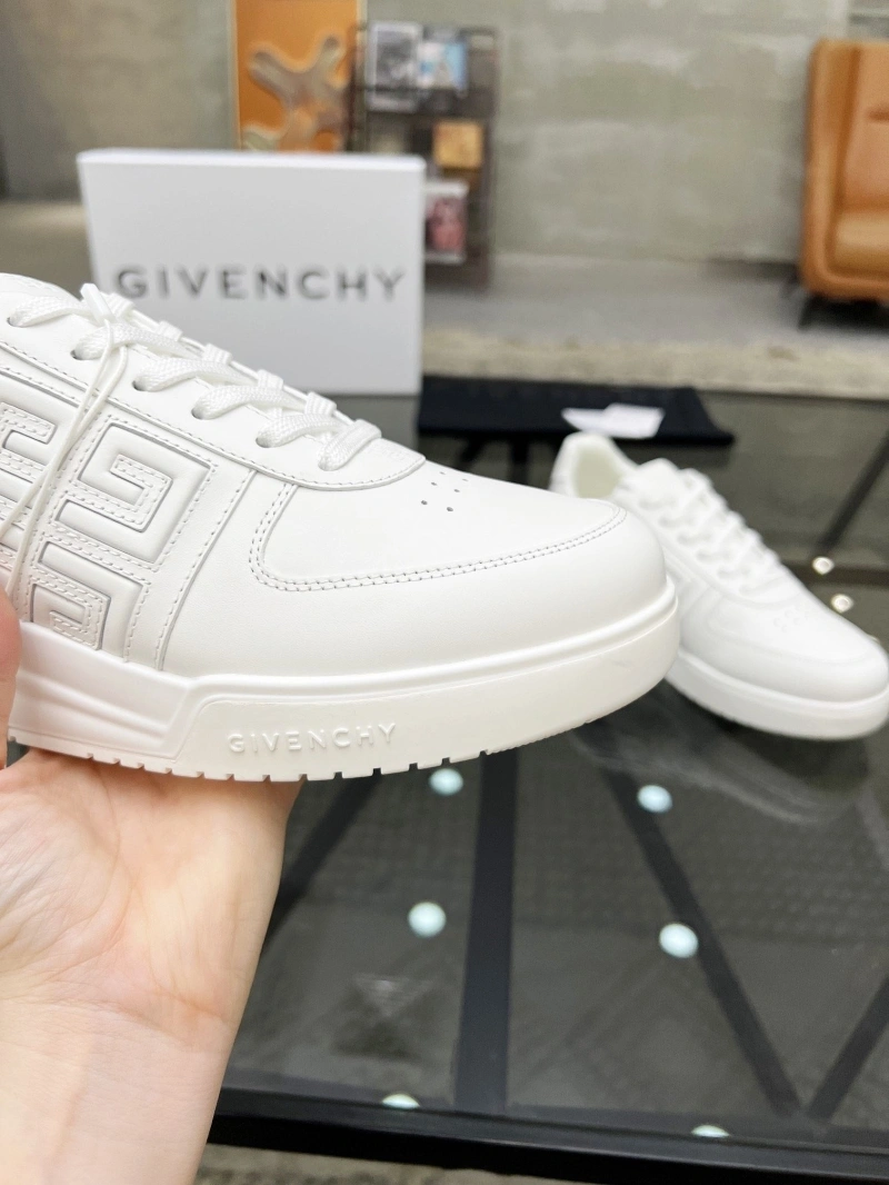 UrbanStyle Gxvxnchy Sneakers 154019