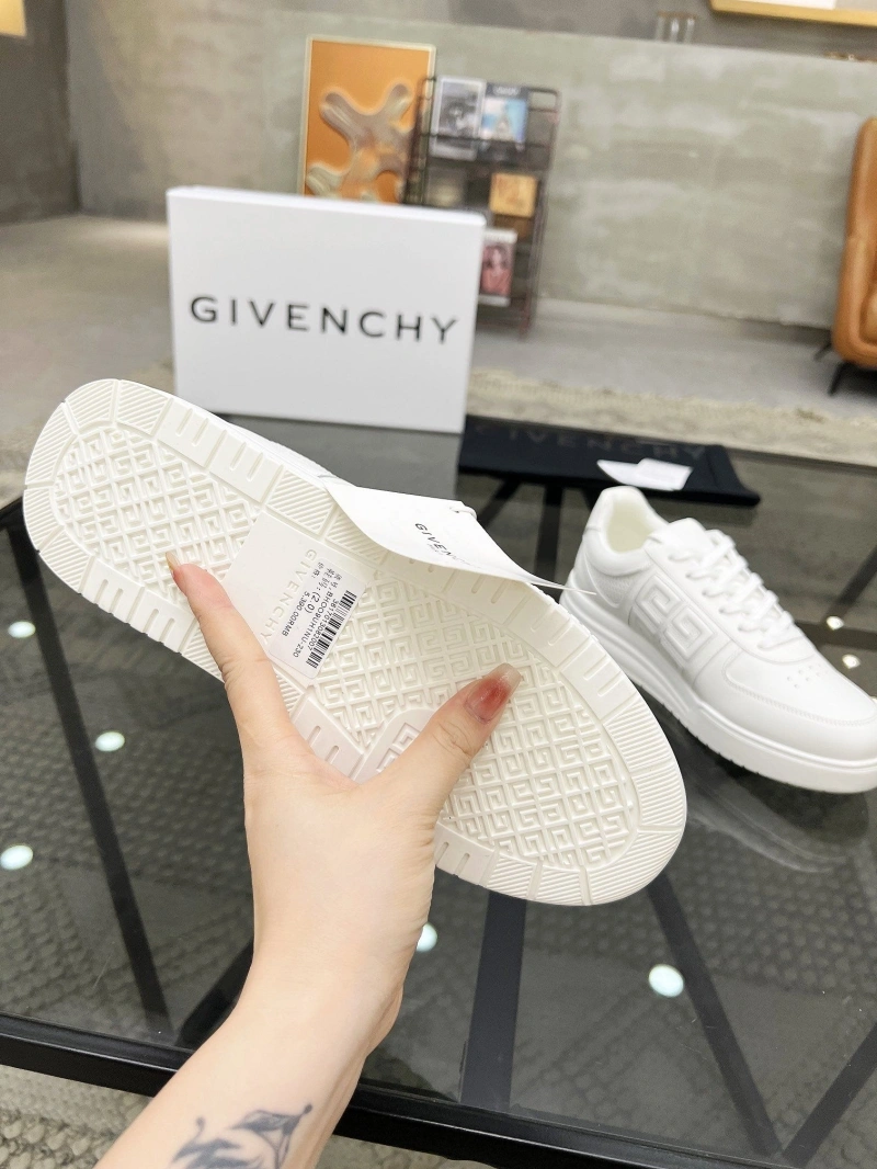 UrbanStyle Gxvxnchy Sneakers 154019
