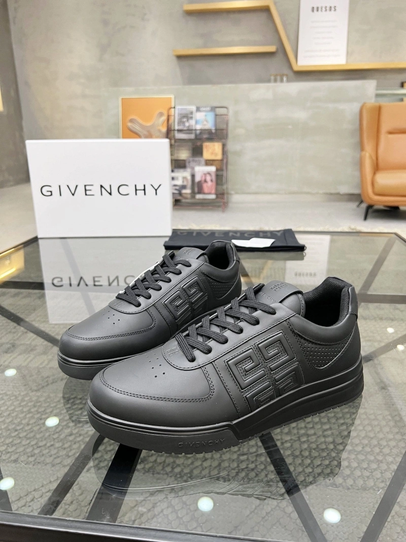 Gxvxnchy Sneakers Durable 154017