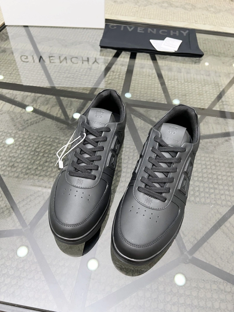 Gxvxnchy Sneakers Durable 154017