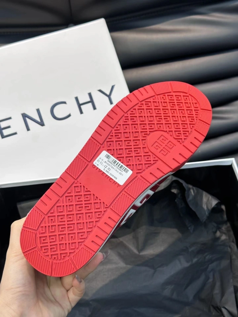 Gxvxnchy Sneakers Lightweight 154001