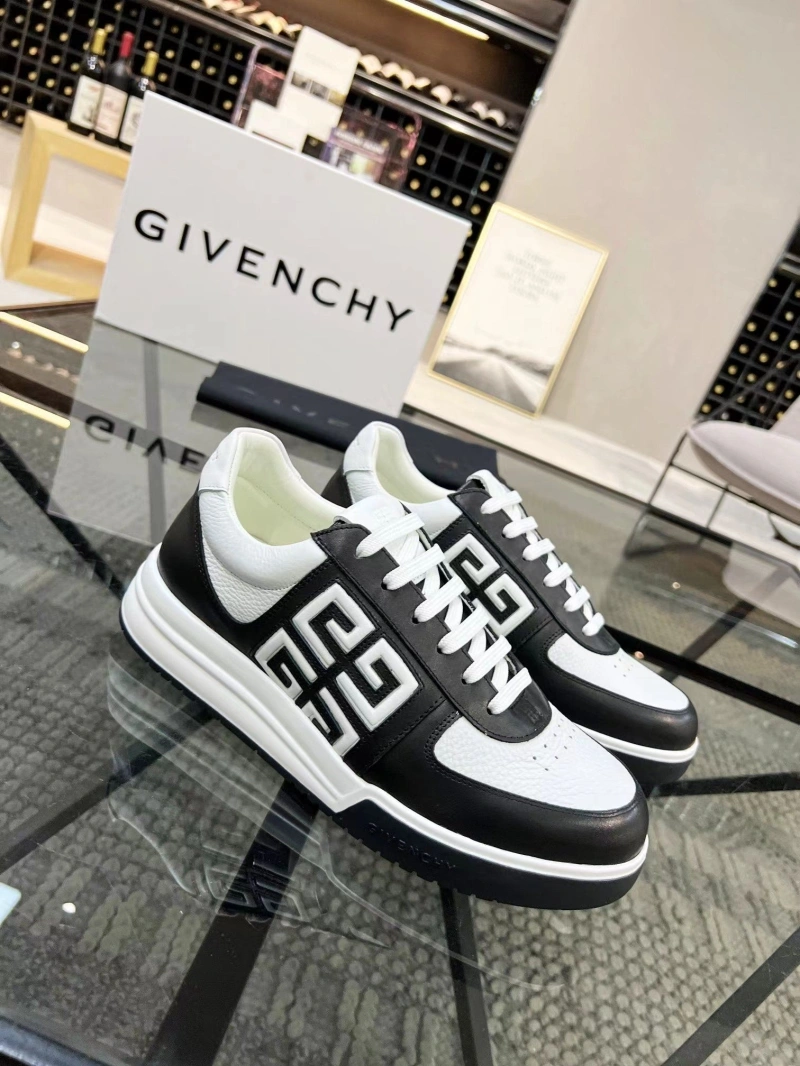 Gxvxnchy Sneakers Modern 154000