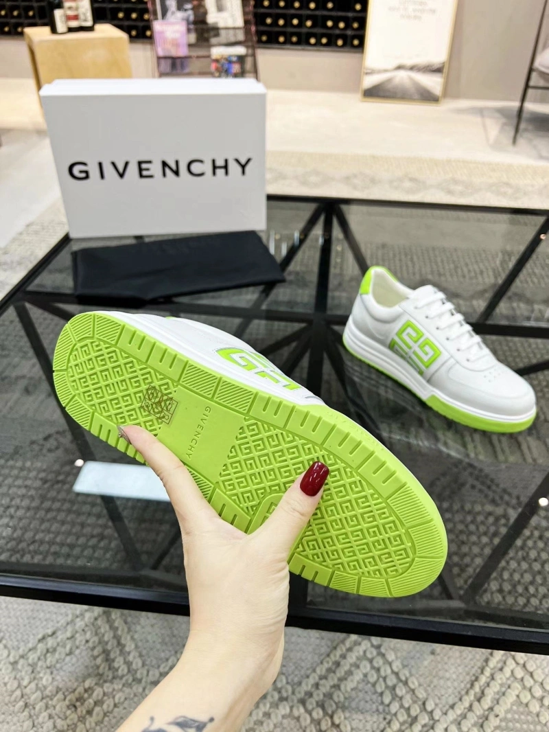 Gxvxnchy Sneakers Practical 153996