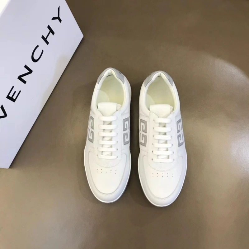 NewStyle Gxvxnchy Sneakers 153995