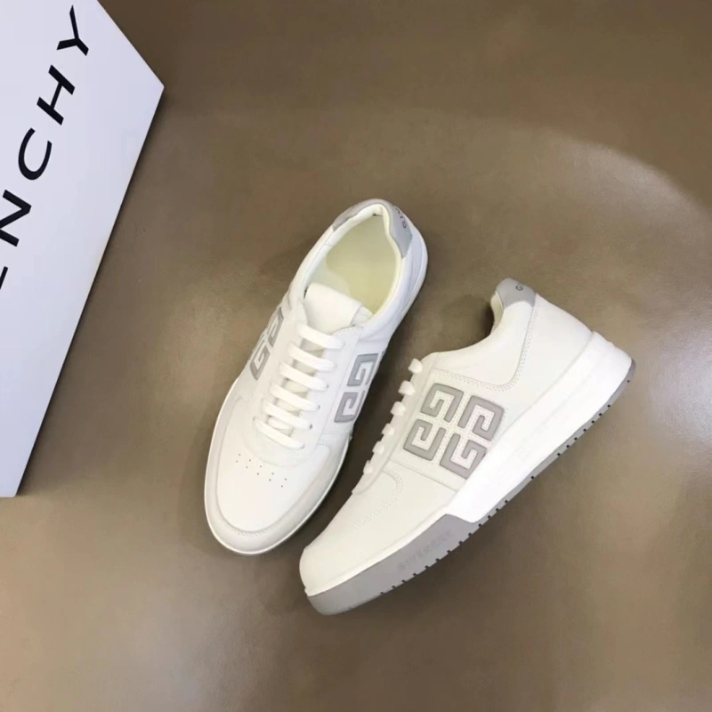 NewStyle Gxvxnchy Sneakers 153995
