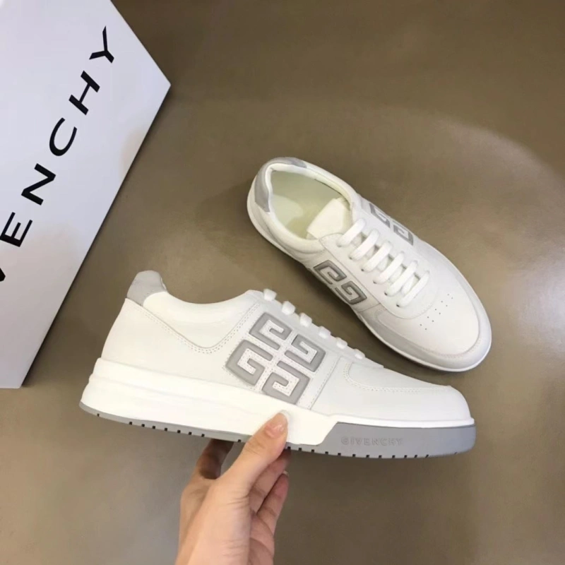 NewStyle Gxvxnchy Sneakers 153995