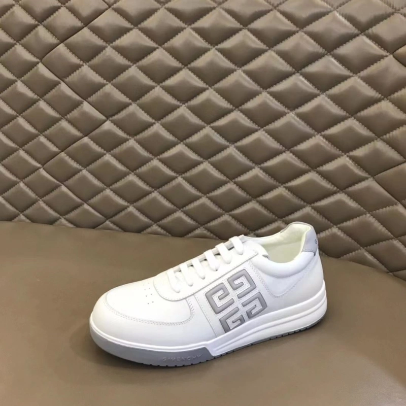 NewStyle Gxvxnchy Sneakers 153995