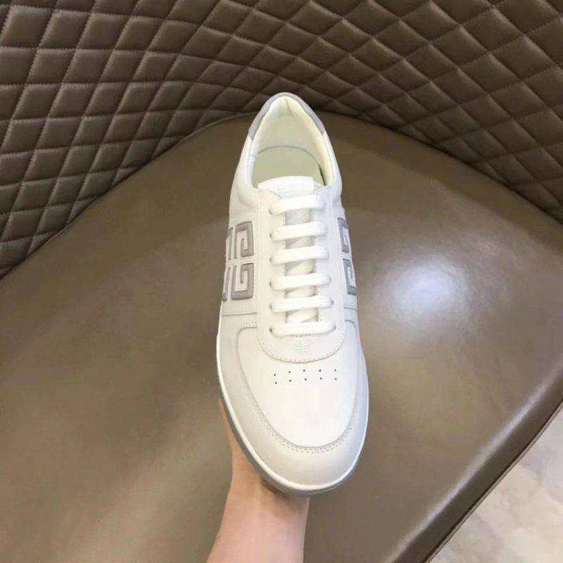 NewStyle Gxvxnchy Sneakers 153995
