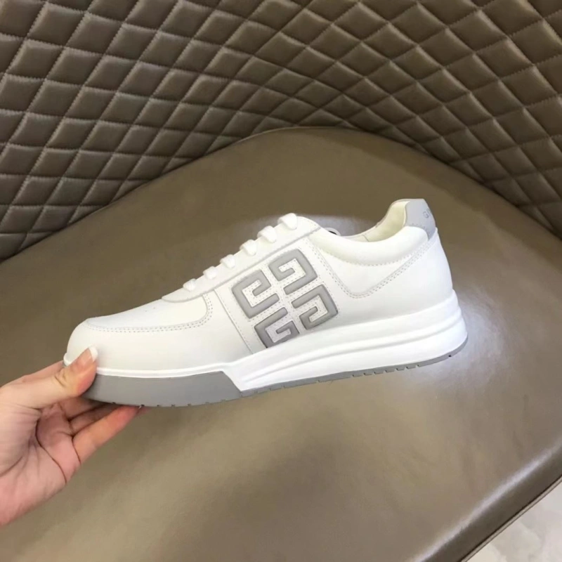 NewStyle Gxvxnchy Sneakers 153995