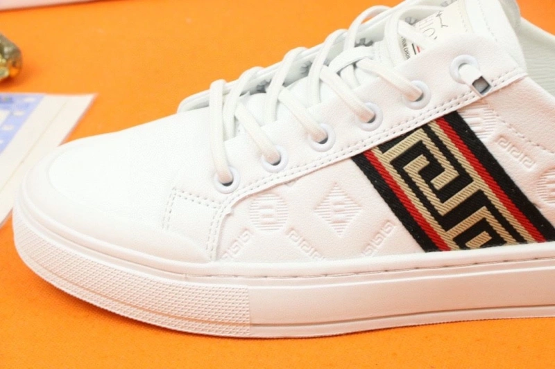 Vibrant Gxvxnchy Sneakers 153989