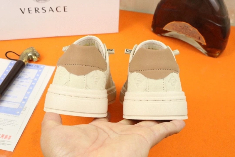 Elegant Gxvxnchy Sneakers 153997