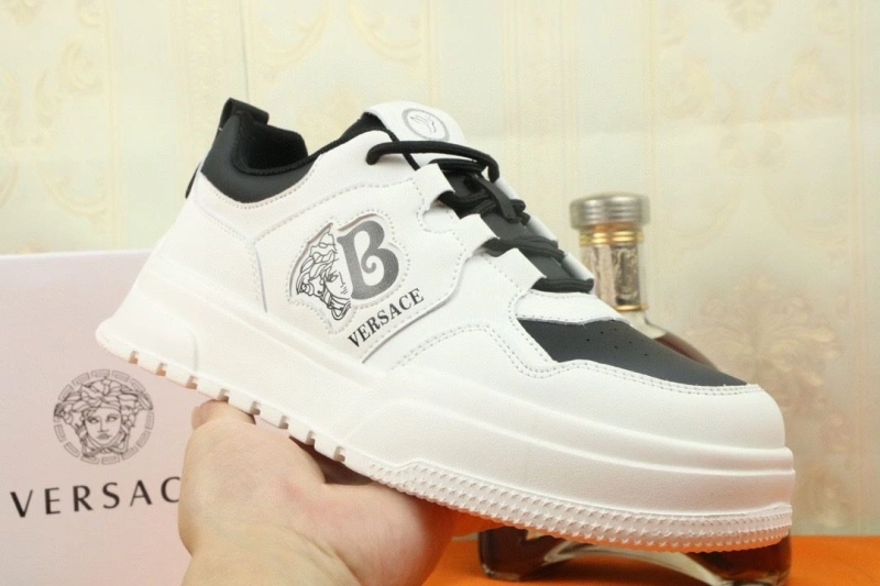 DailyWear Gxvxnchy Sneakers 153988